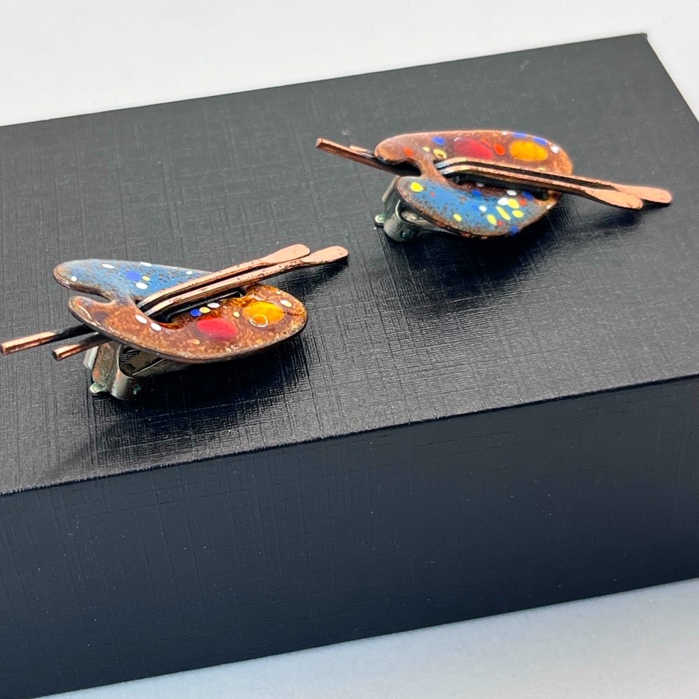 VTG Matisse Renoir Earrings Artists Palette Enamel & Copper Signed Clip on 50's - Picture 4 of 8